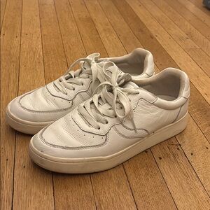 Soludos white womens size 9.5 leather sneaker